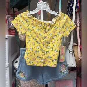Lemon Kiss Floral Tee Jean Shorts Embroidered Flowers Size 6